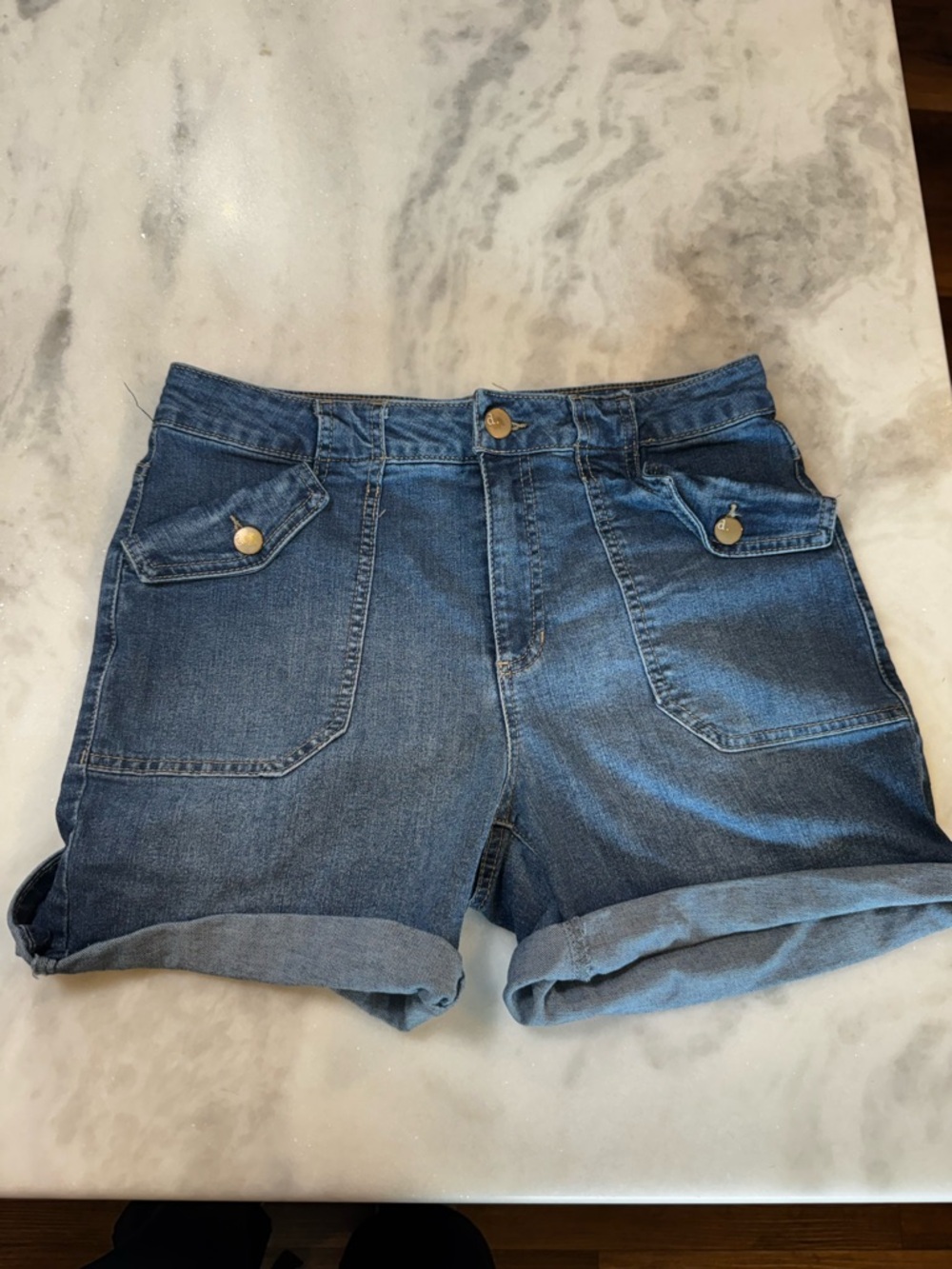 D. Denim Utility Roll-Cuff Women's Shorts - Blue